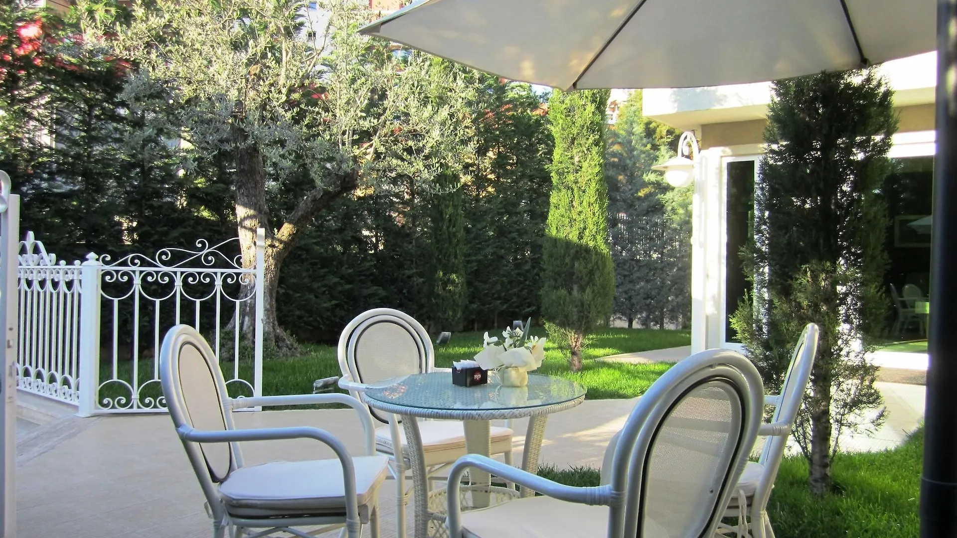 ****  Hotel Sokrat Tirana Albania