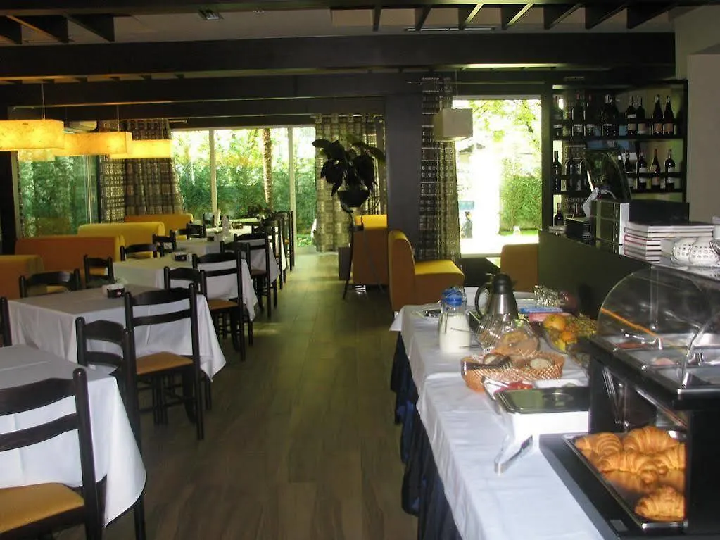 Hotel Sokrat Tirana