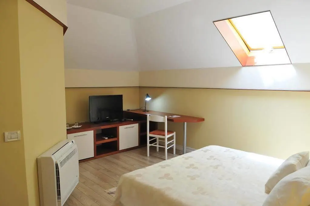 Hotel Sokrat Tirana